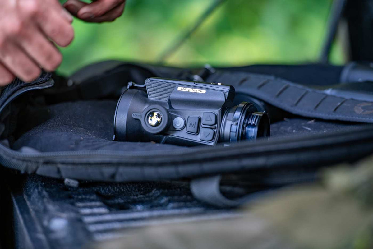 Nocpix Wärmebildvorsatzgerät Mate Ultra S60R – Transport im Szenenbild