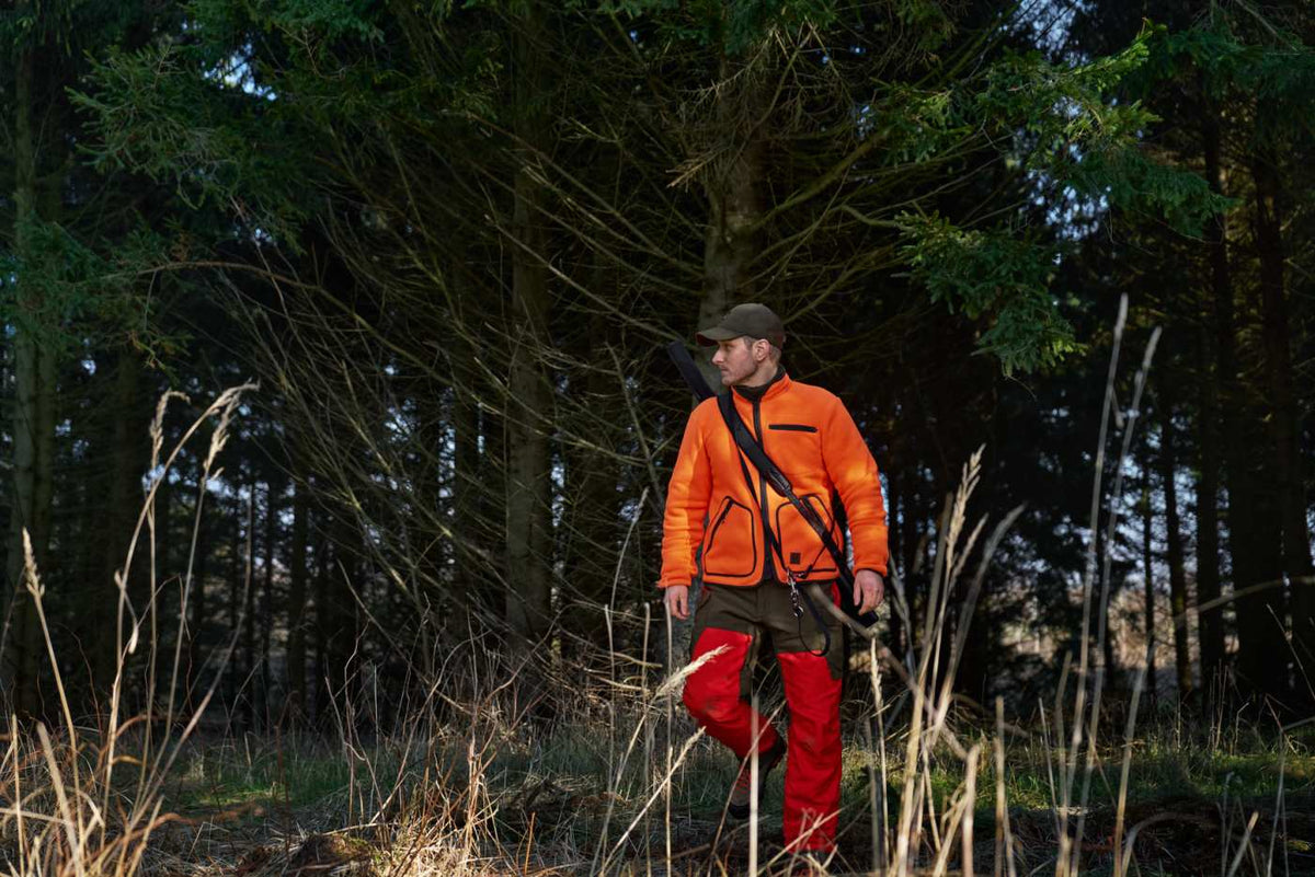 Härkila Jagd-Fleecejacke Wildboar Pro Blaze in Orange blaze – im Revier
